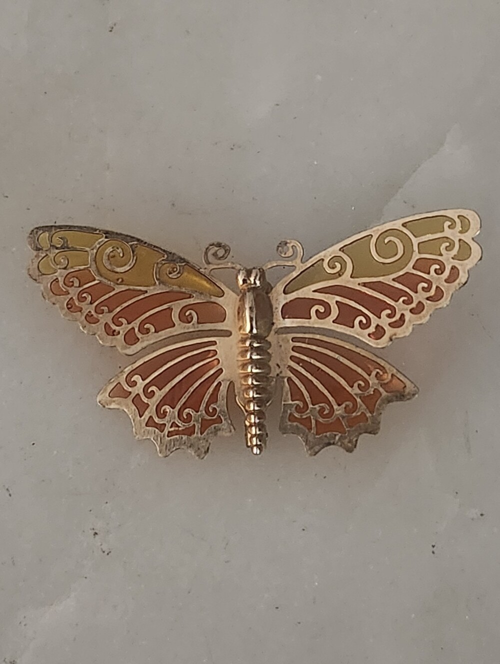 Beautuful Gold-tone Multicolor Butterfly Pin Brooch